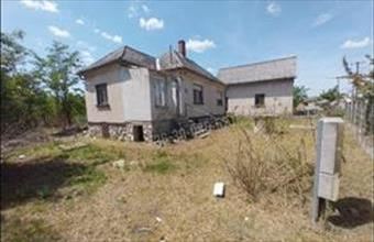 Eladó Kisbéri családi ház hirdetés (73945135)