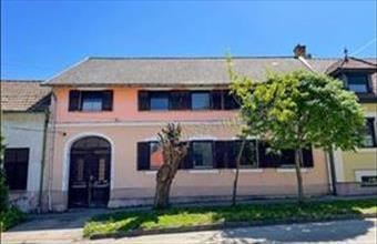 Eladó Tatai családi ház hirdetés (74643438)