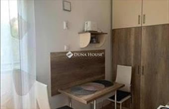 Eladó Pécsi panel lakás hirdetés (67467573)