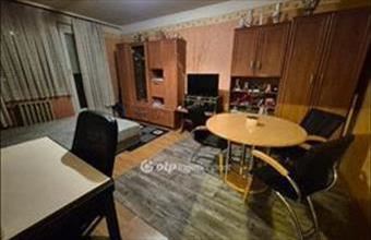 Eladó Orosházai panel lakás hirdetés (75372496)