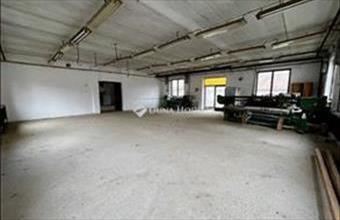 Eladó Ófalui üzlethelyiség utcafronton hirdetés (65939685)