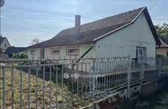 Eladó Tápiógyörgyei családi ház hirdetés (75313465)