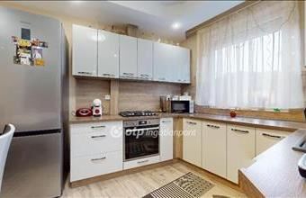 Eladó Nyíregyházai tégla lakás hirdetés (62746563)