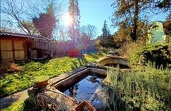 Eladó Budapest VIII. kerületi családi ház hirdetés (55725372)