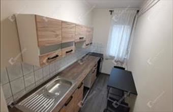 Kiadó Székesfehérvári panel lakás hirdetés (52554451)