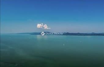 Eladó Balatonfüredi tégla lakás hirdetés (75944376)