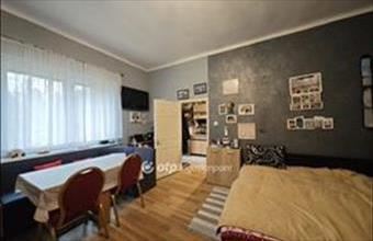 Eladó Budapest XV. kerületi tégla lakás hirdetés (84692494)