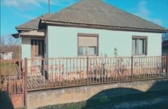 Eladó Kisszekeresi családi ház hirdetés (72462314)