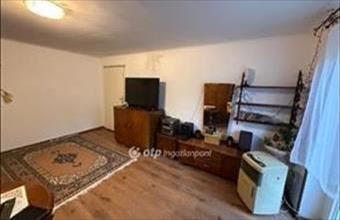 Eladó Nyíregyházai tégla lakás hirdetés (96377435)