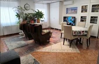 Eladó Váci családi ház hirdetés (58397398)