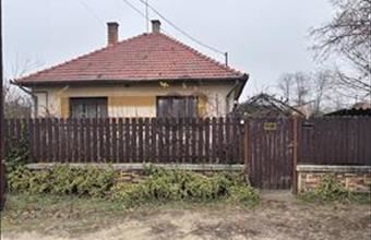 Eladó Pilisi családi ház hirdetés (97791579)