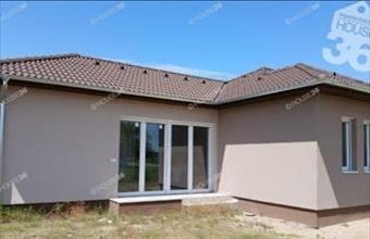 Eladó Kecskeméti családi ház hirdetés (33437374)