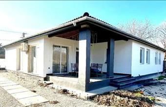 Eladó Ceglédi családi ház hirdetés (49486433)