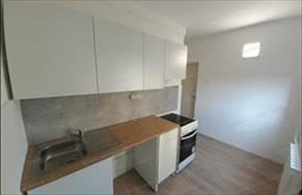 Eladó Oroszlányi panel lakás hirdetés (31633597)