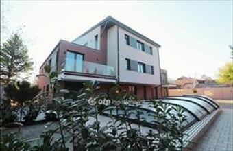 Eladó Zamárdi tégla lakás hirdetés (89213944)