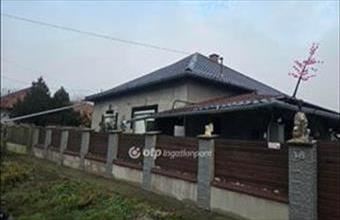 Eladó Fegyverneki családi ház hirdetés (13252736)