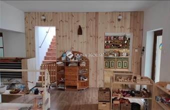 Eladó Balatonalmádi családi ház hirdetés (73343393)