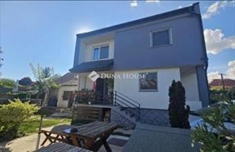 Eladó Balatonalmádi családi ház hirdetés (38624469)