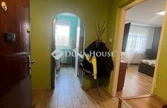 Eladó Veszprémi panel lakás hirdetés (24144344)