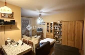 Eladó Veszprémi panel lakás hirdetés (48723494)