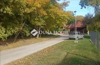 Eladó Balatonfűzfői lakóövezeti telek hirdetés (98577544)