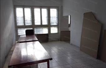 Eladó Szolnoki egyéb üzlethelyiség hirdetés (73287742)