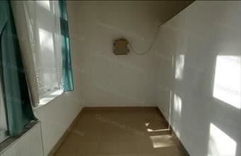 Kiadó Szolnoki egyéb üzlethelyiség hirdetés (88123432)