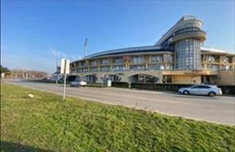 Eladó Soproni egyéb üzlethelyiség hirdetés (66564659)