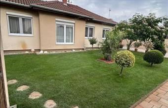 Eladó Nyíregyházai ikerház hirdetés (96148399)