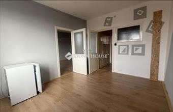 Eladó Szombathelyi tégla lakás hirdetés (97432787)