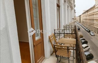 Eladó Budapest VI. kerületi tégla lakás hirdetés (49933543)