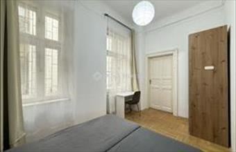 Eladó Budapest VI. kerületi tégla lakás hirdetés (93534341)