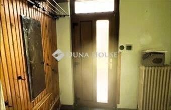 Eladó Budapest III. kerületi ikerház hirdetés (71769493)