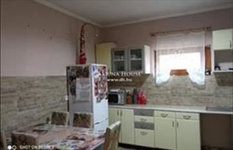 Eladó Borsfai családi ház hirdetés (94654953)