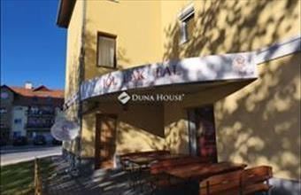 Eladó Dunakeszi üzlethelyiség udvarban hirdetés (23235149)
