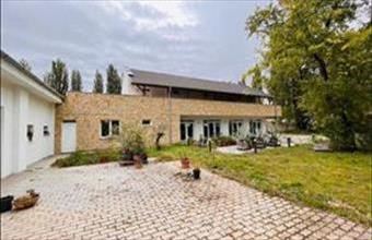 Eladó Villányi üzlethelyiség utcafronton hirdetés (57338476)