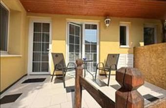 Eladó Pécsi egyéb lakás hirdetés (79666455)