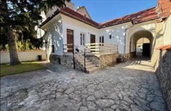 Eladó Pécsi családi ház hirdetés (61974526)