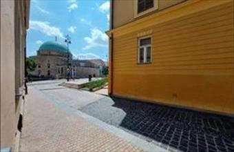Eladó Pécsi egyéb lakás hirdetés (43473743)