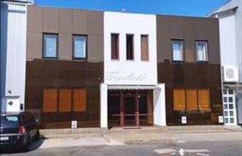 Eladó Győri egyéb iroda hirdetés (37427323)