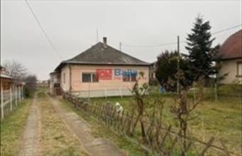 Eladó Budapest XVIII. kerületi családi ház hirdetés (57778773)