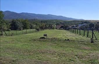 Eladó Pásztói lakóövezeti telek hirdetés (72233544)