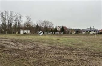 Eladó Kiskunfélegyházai lakóövezeti telek hirdetés (62642466)