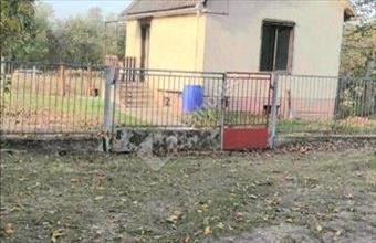 Eladó Ácsi külterületi telek hirdetés (37899337)