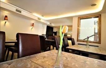 Eladó Budapest I. kerületi üzlethelyiség utcafronton hirdetés (54897314)