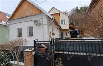 Eladó Soproni családi ház hirdetés (97263299)