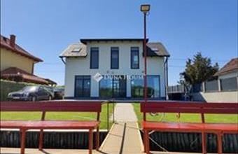 Eladó Szigetbecsei családi ház hirdetés (35837555)