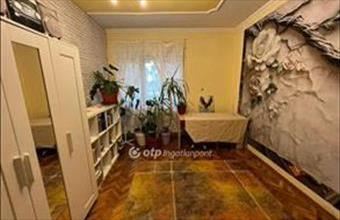 Eladó Szalkszentmártoni családi ház hirdetés (48373326)