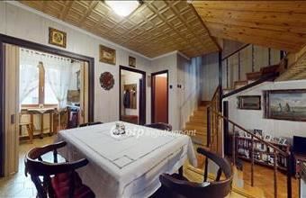 Eladó Nyíregyházai sorház hirdetés (23592493)