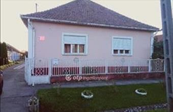 Eladó Csegöldi családi ház hirdetés (36542145)